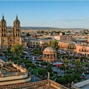 Meet your Posher, Mayra